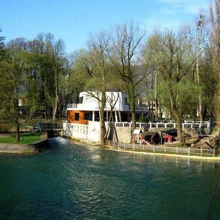 Hotel Paviljon Біхач Екстер'єр фото
